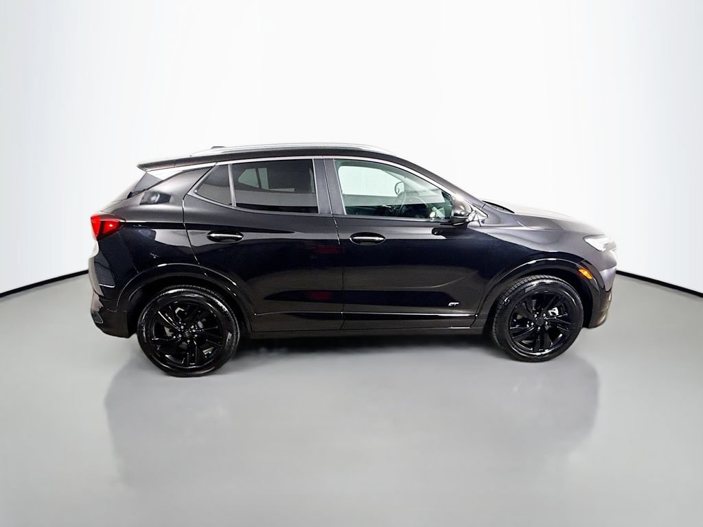 Used 2025 Buick Encore GX Sport Touring FWD image 8