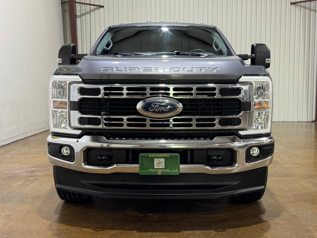Used 2024 Ford F250 XLT AWD/4WD image 2