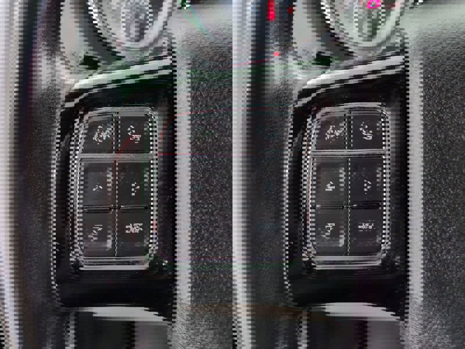 Used 2019 Dodge Grand Caravan SXT w/ Driver Convenience Group image 23