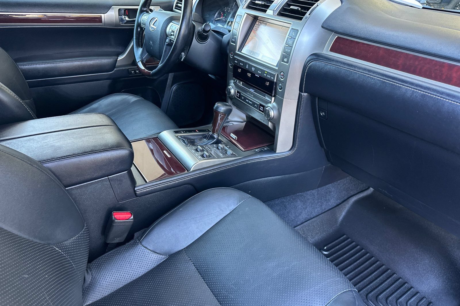 Used 2019 Lexus GX 460 Luxury AWD/4WD image 17