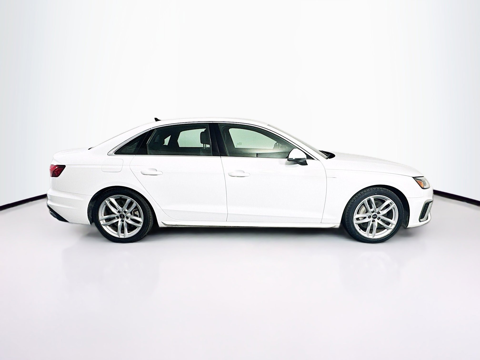 Used 2023 Audi A4 2.0T Premium Plus AWD/4WD image 9