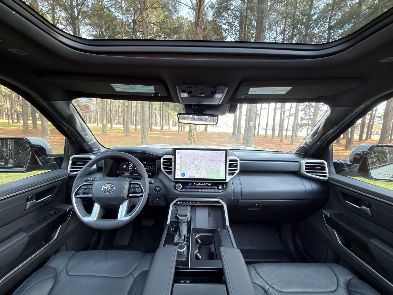 Used 2025 Toyota Sequoia Platinum image 2