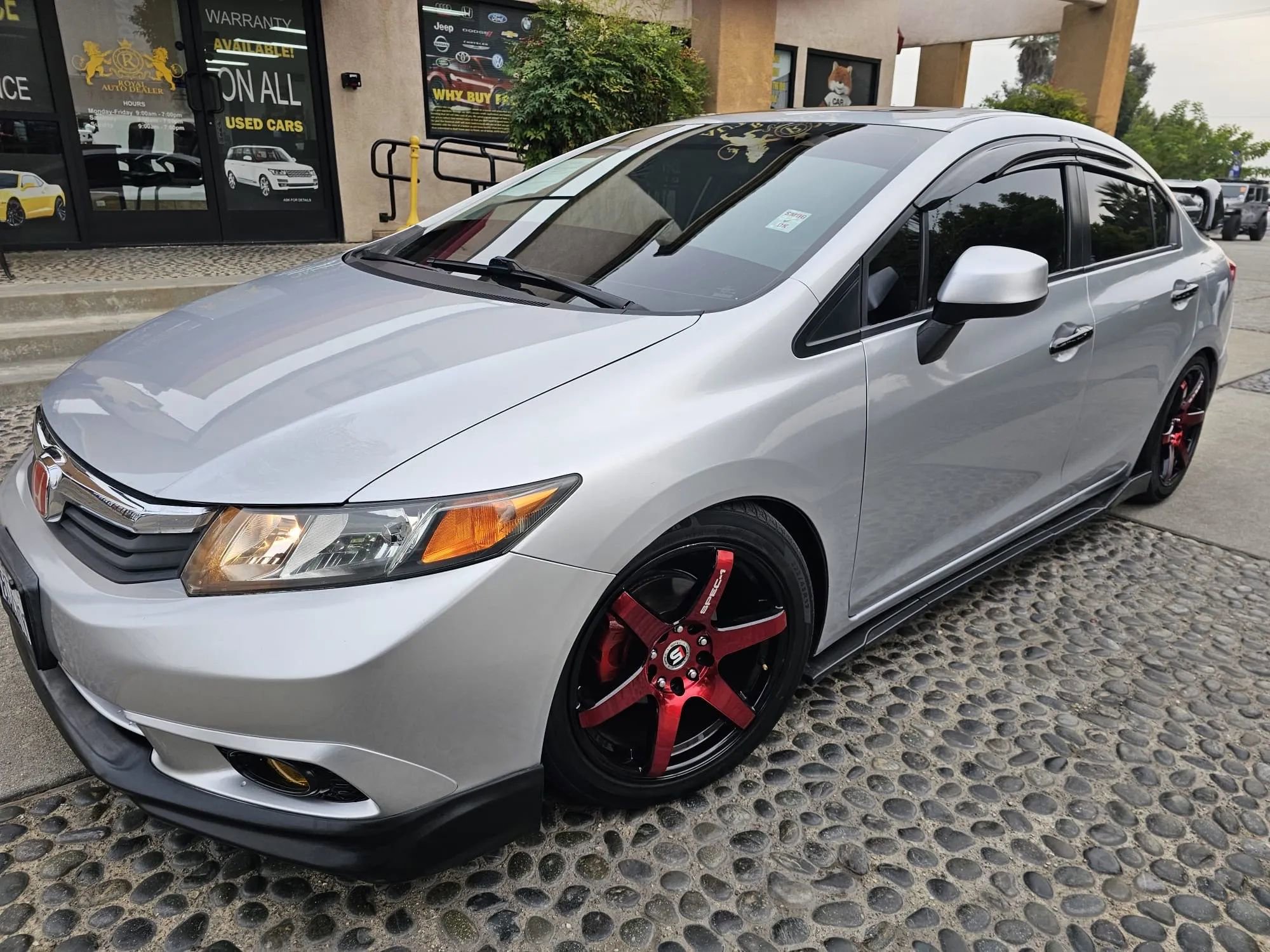 Used 2012 Honda Civic EX-L image 1
