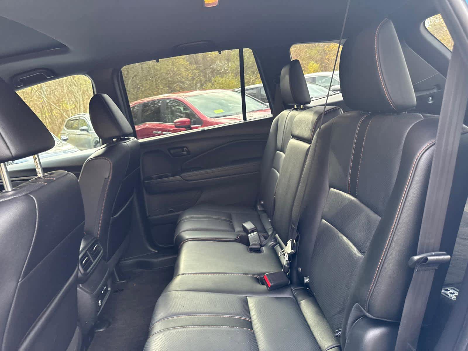 Used 2024 Honda Passport TrailSport image 33