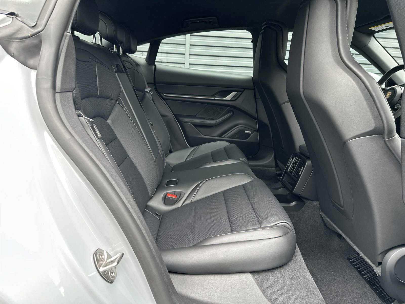New 2025 Porsche Taycan image 24