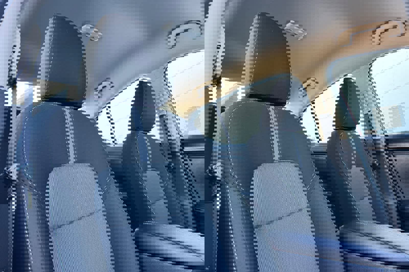 Used 2025 Nissan Sentra SV image 18