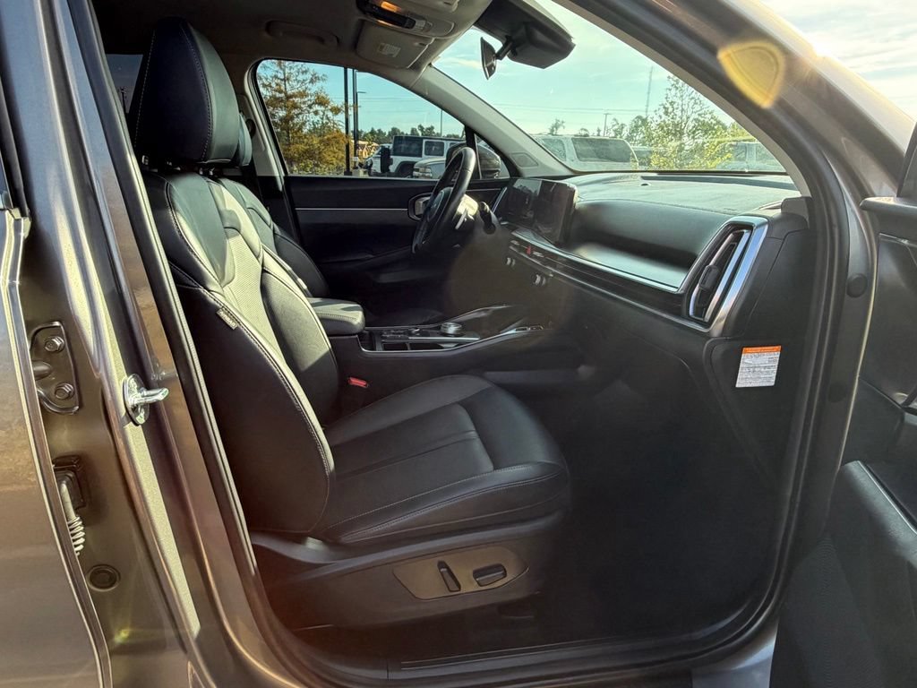 Used 2025 Kia Sorento EX AWD/4WD image 53
