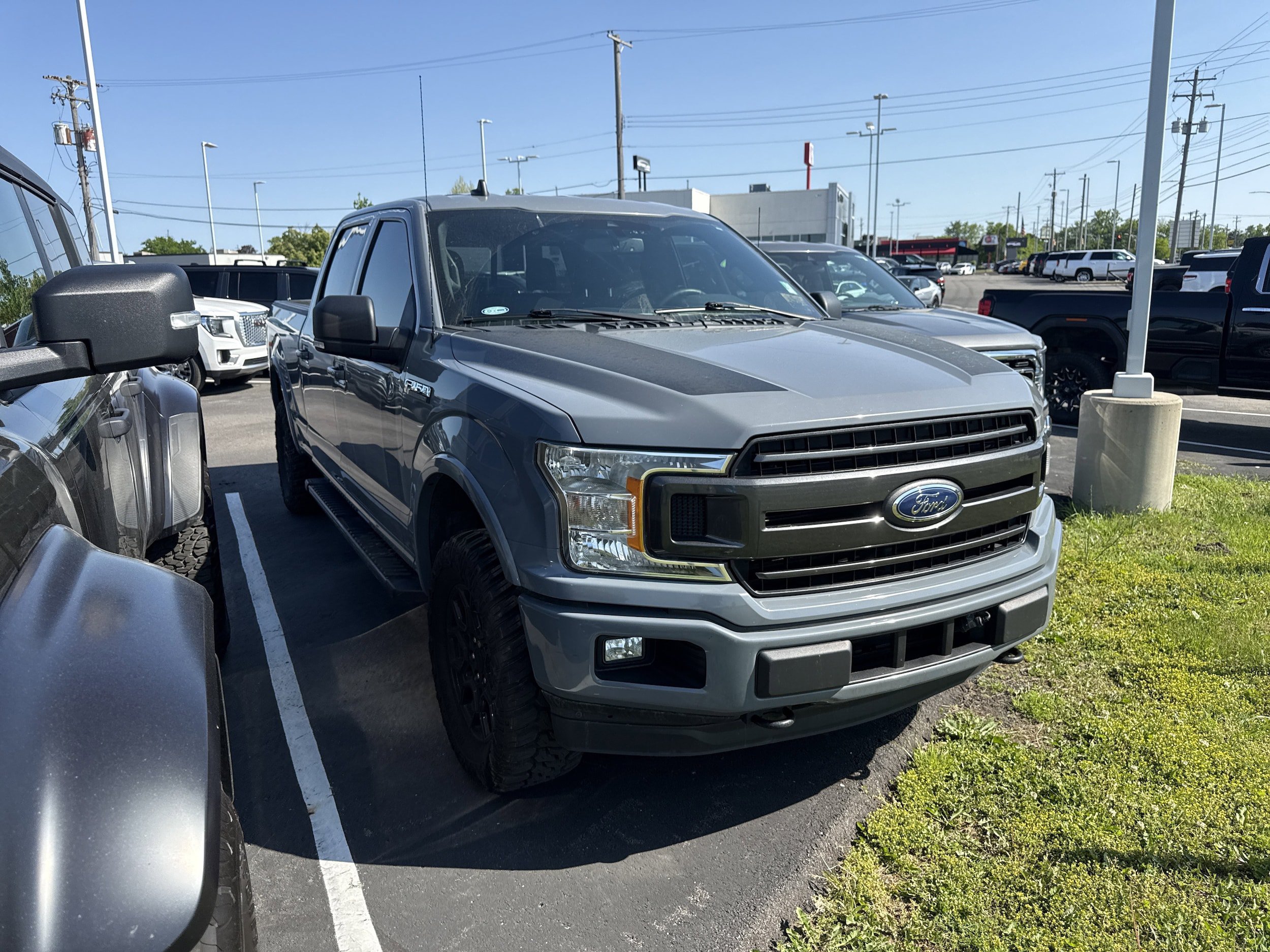 Used 2019 Ford F150 XLT w/ Equipment Group 302A Luxury AWD/4WD image 5
