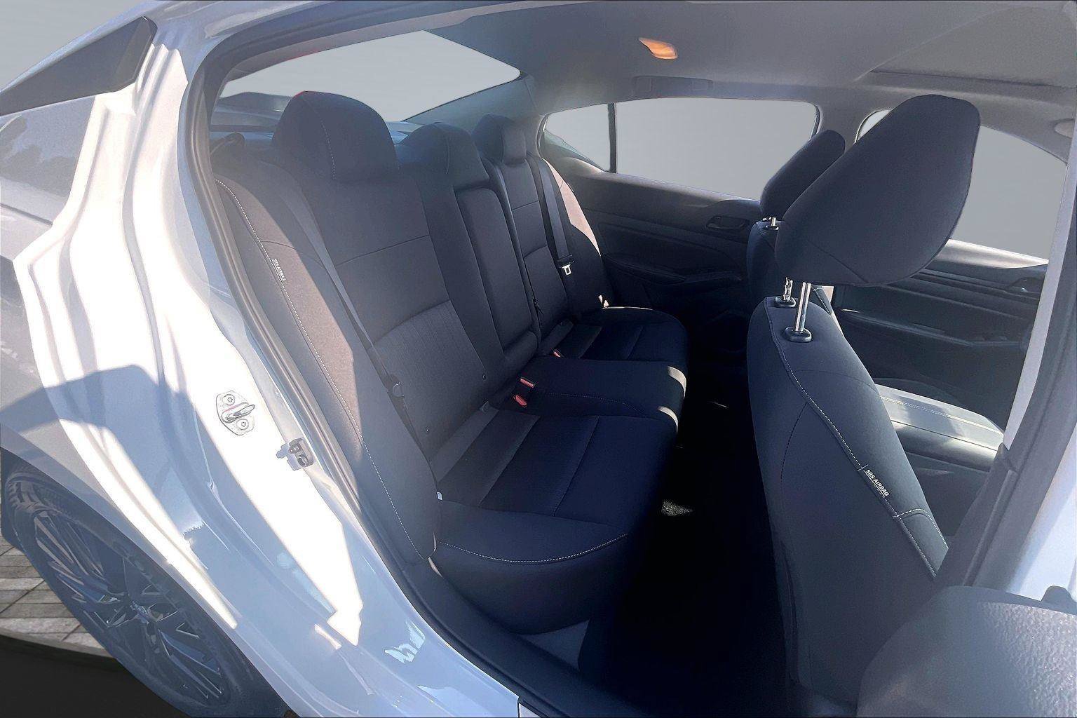 New 2026 Nissan Altima 2.5 SV w/ SV Special Edition Package FWD image 9