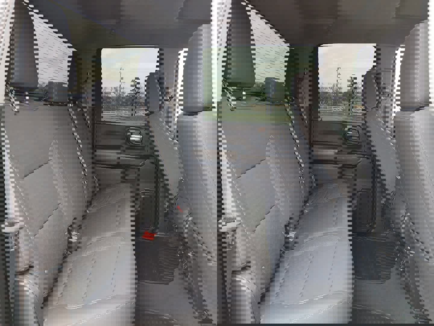 Used 2024 Chevrolet Silverado 2500 Custom w/ Custom Convenience Package image 73