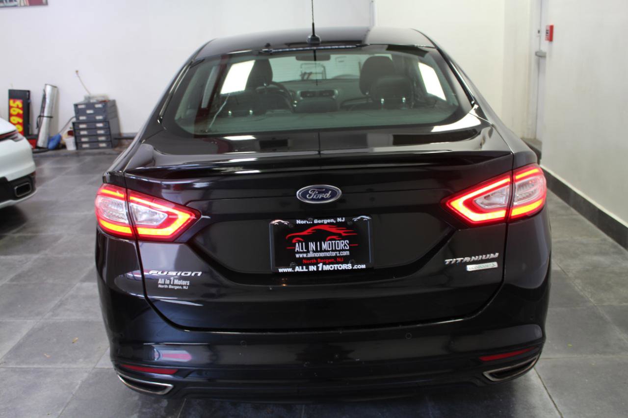 Used 2014 Ford Fusion Titanium FWD image 5