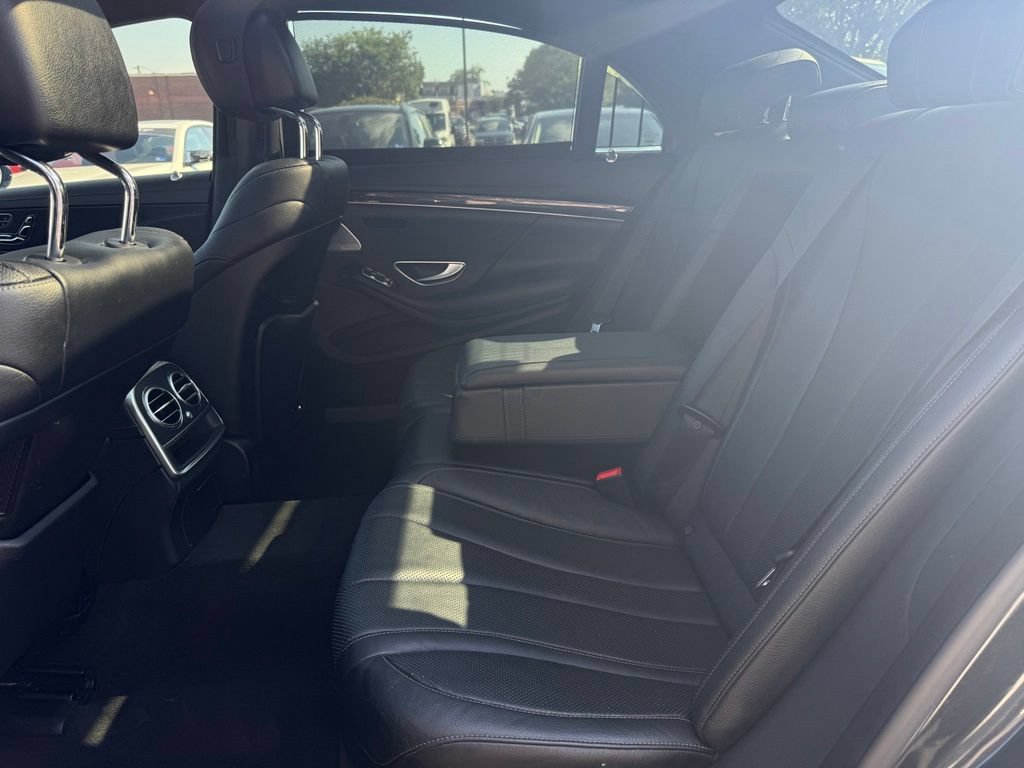 Used 2014 Mercedes-Benz S 550 Sedan image 35