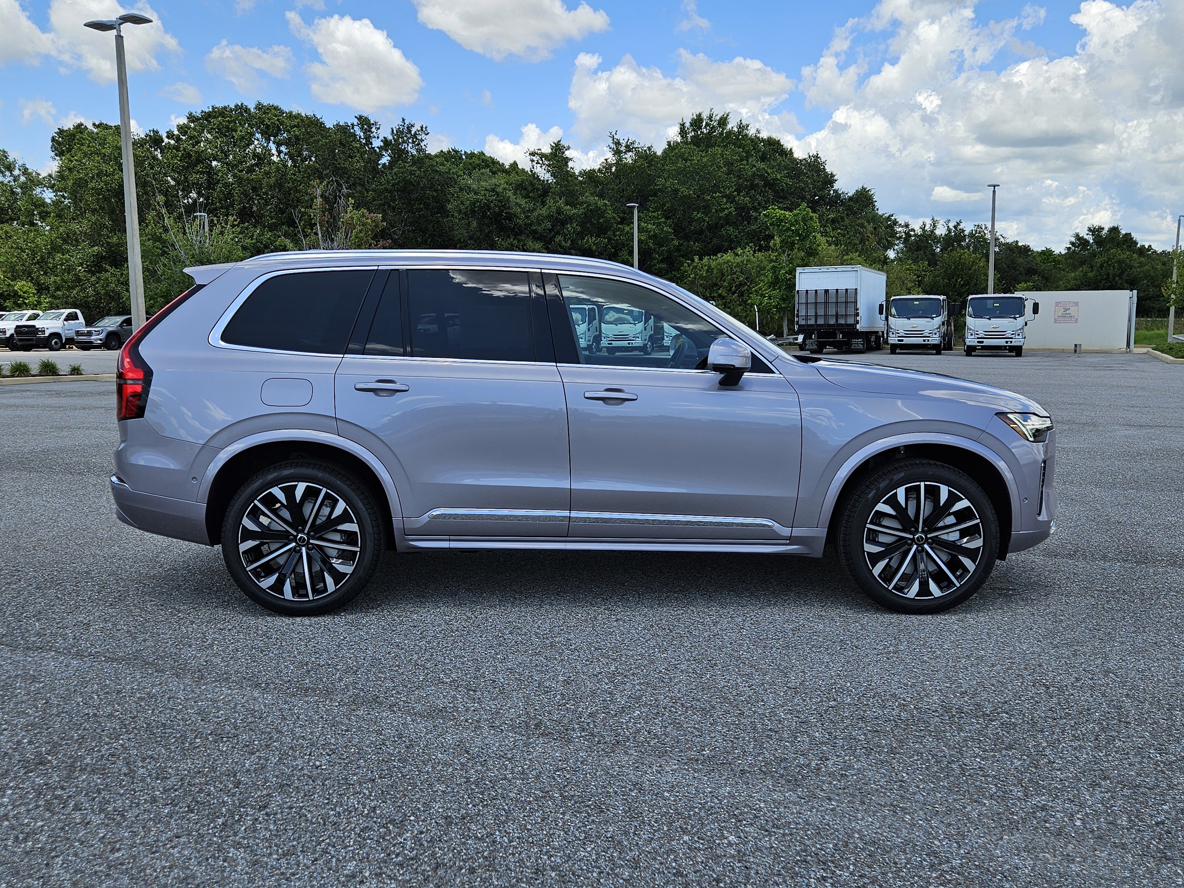 New 2026 Volvo XC90 B5 Plus image 8