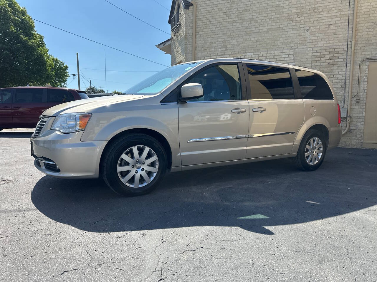 Used 2015 Chrysler Town & Country Touring