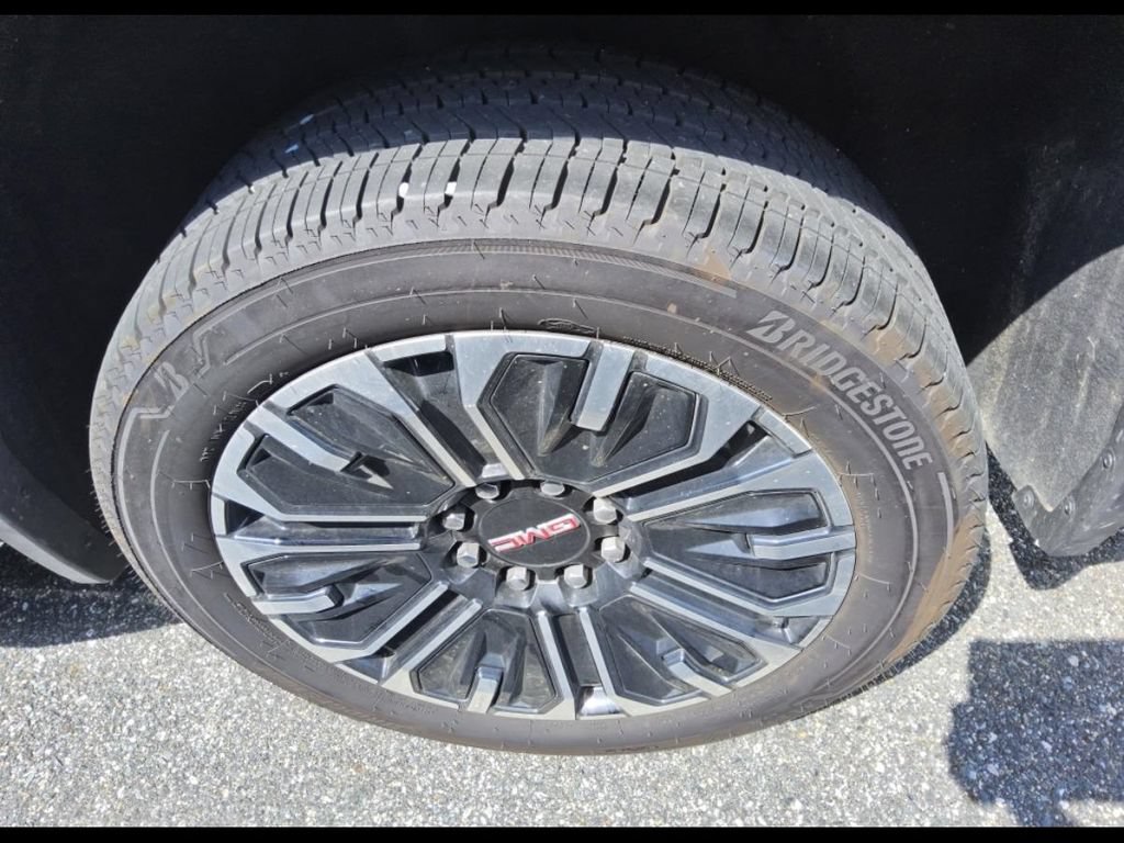 Used 2026 GMC Sierra EV Denali AWD/4WD image 2
