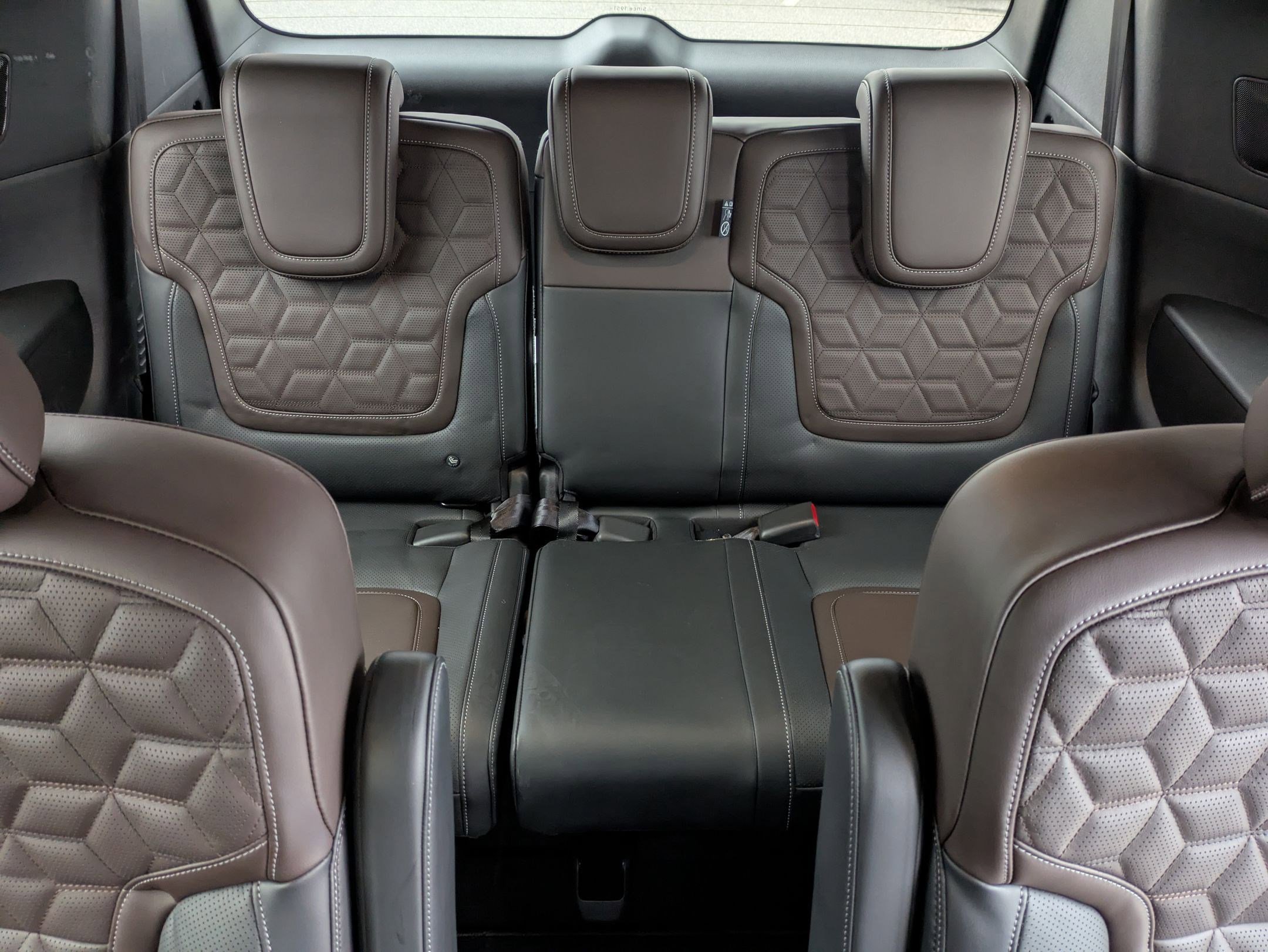 Used 2025 Nissan Armada Platinum Reserve image 9