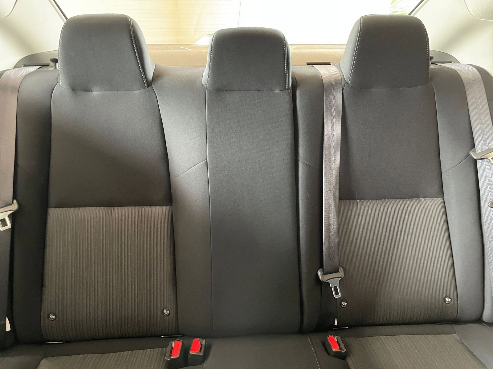 Used 2025 Nissan Sentra SV image 37