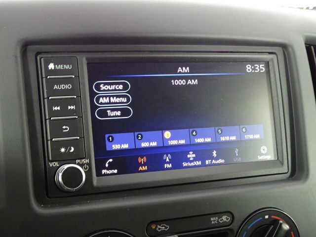 Used 2021 Nissan NV200 S image 25