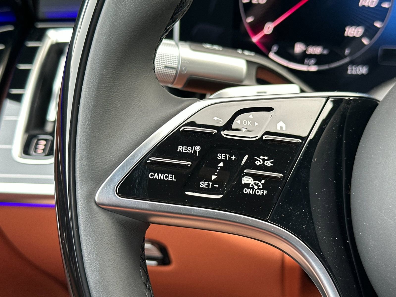 New 2026 Mercedes-Benz S 580e 4MATIC Sedan image 27