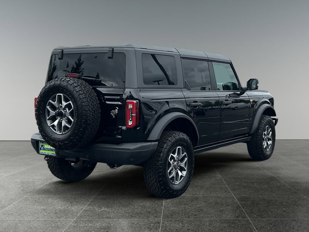 Used 2024 Ford Bronco Badlands image 7