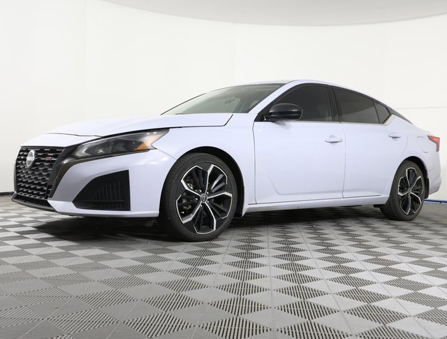 Used 2023 Nissan Altima 2.5 SR