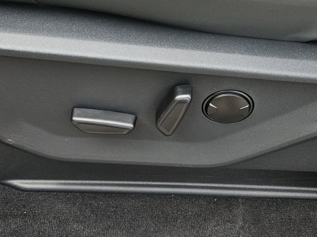 New 2026 Ford Expedition Max Active RWD image 27