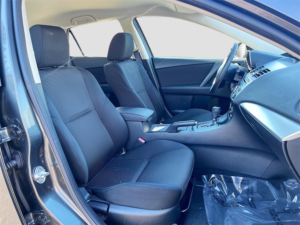 Used 2013 MAZDA MAZDA3 i Touring image 23