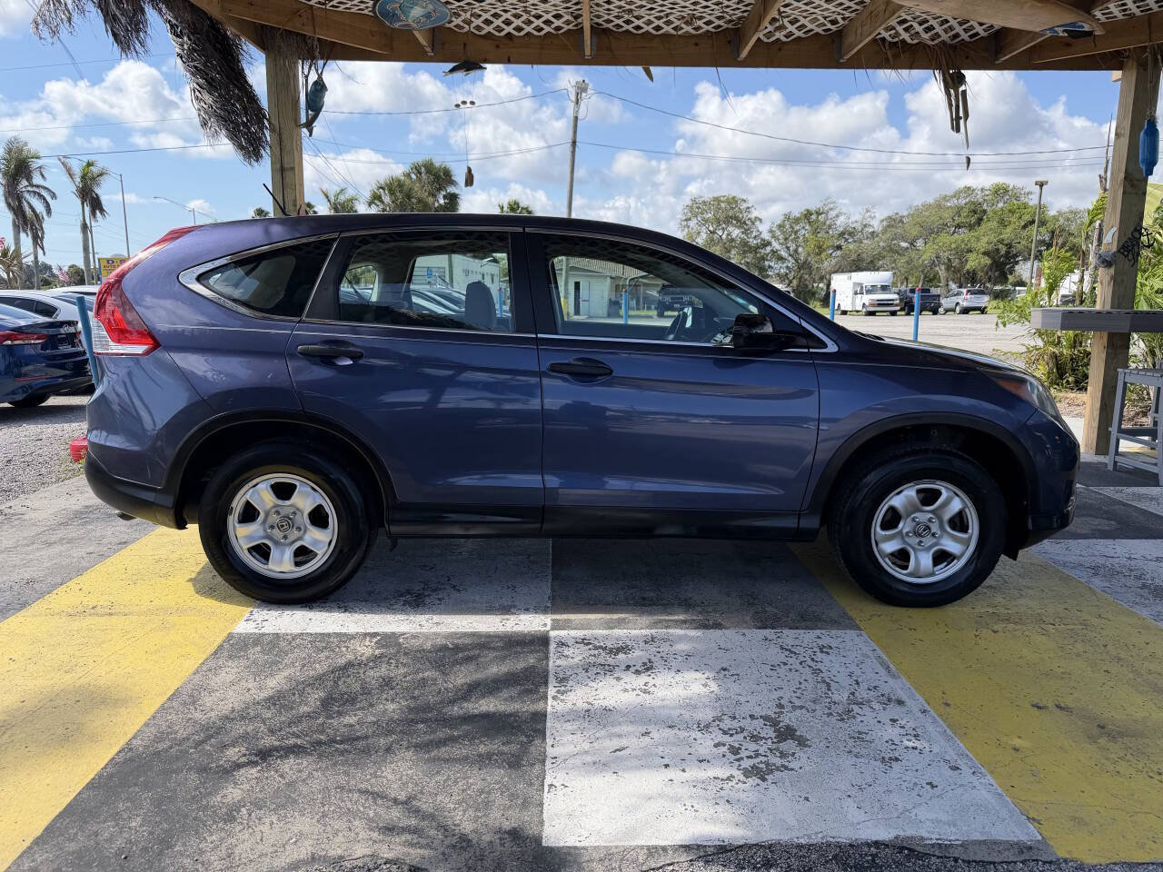 Used 2014 Honda CR-V LX image 4