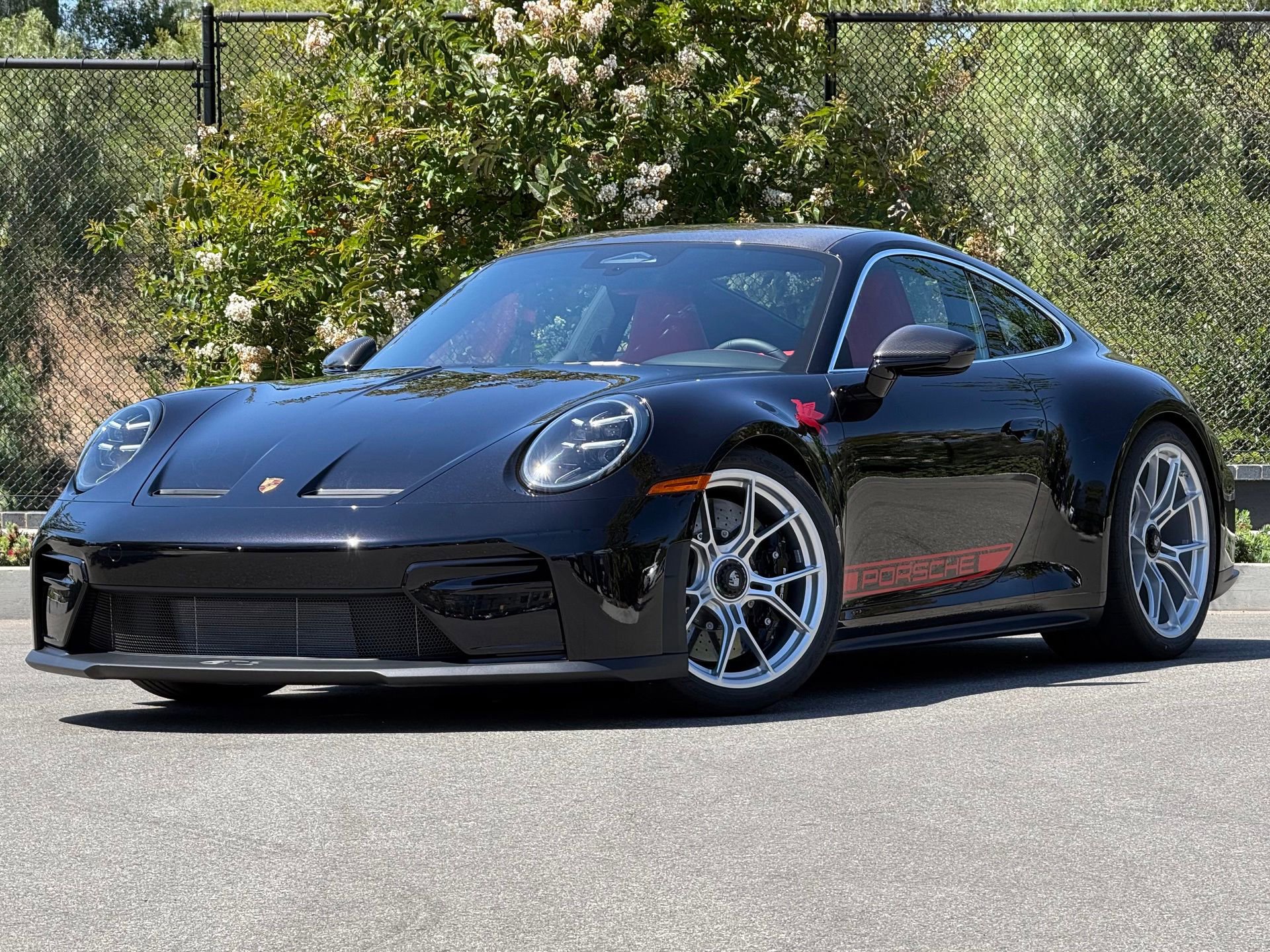 New 2026 Porsche 911 GT3 RWD image 1
