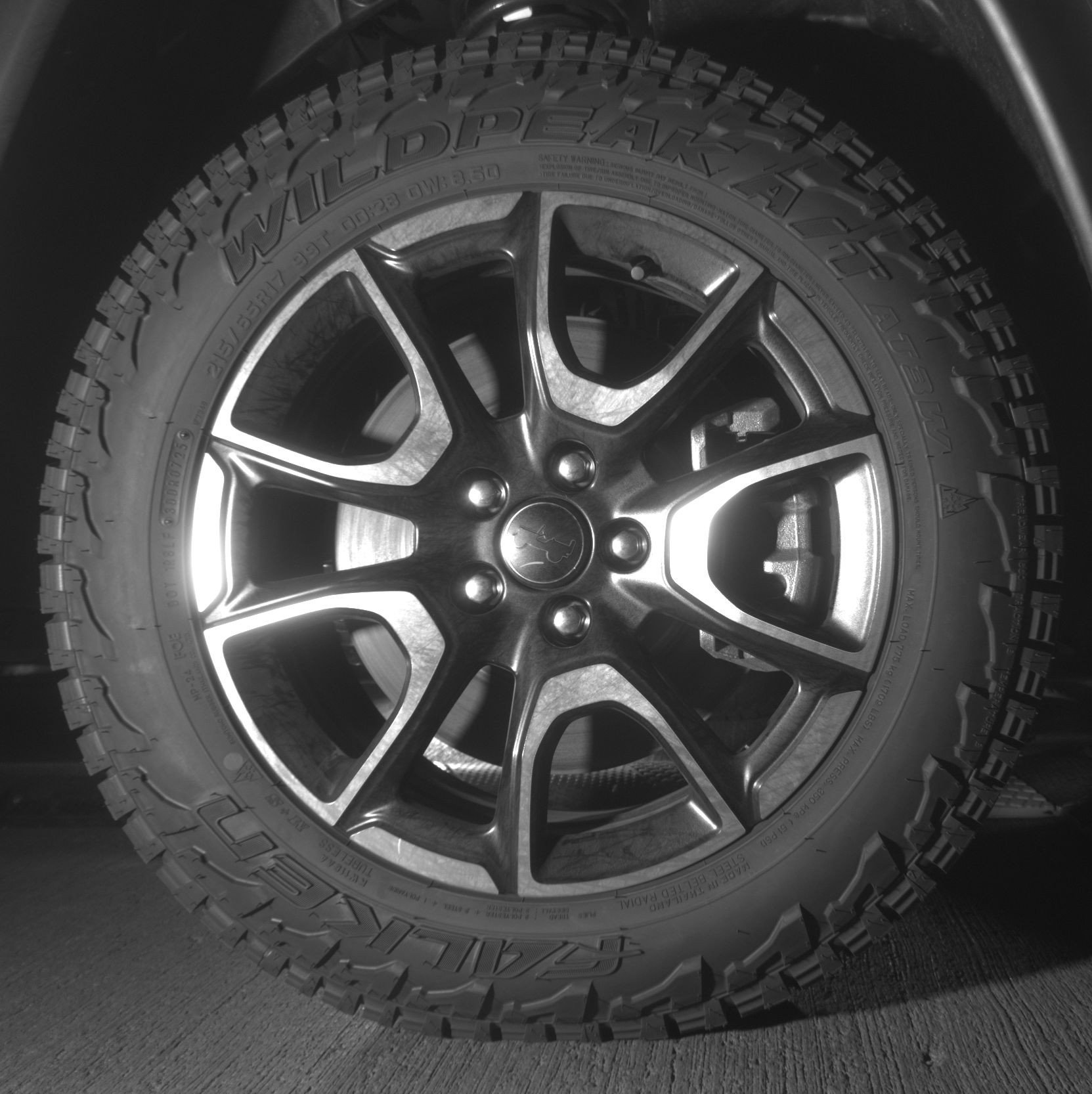 Used 2025 Jeep Compass Trailhawk AWD/4WD image 13