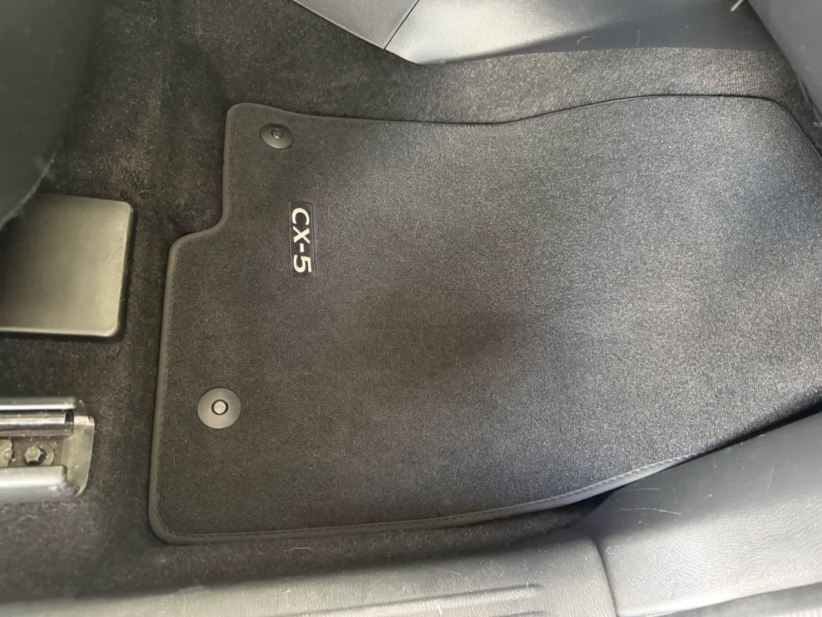Used 2025 MAZDA CX-5 Carbon Edition AWD/4WD image 9