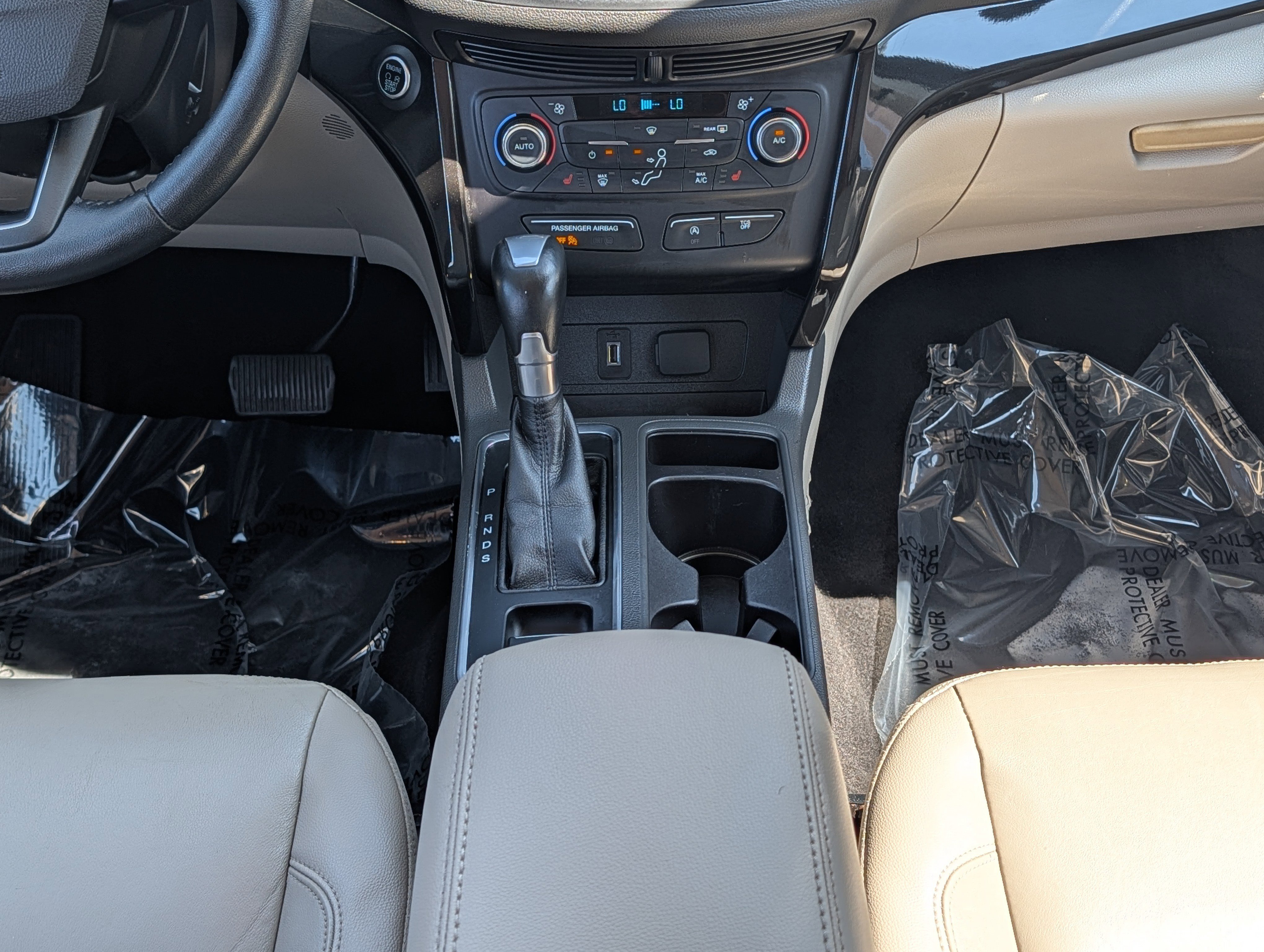 Certified 2017 Ford Escape Titanium FWD image 20