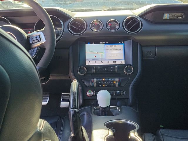 Used 2019 Ford Mustang Shelby GT350 w/ Technology Package image 13