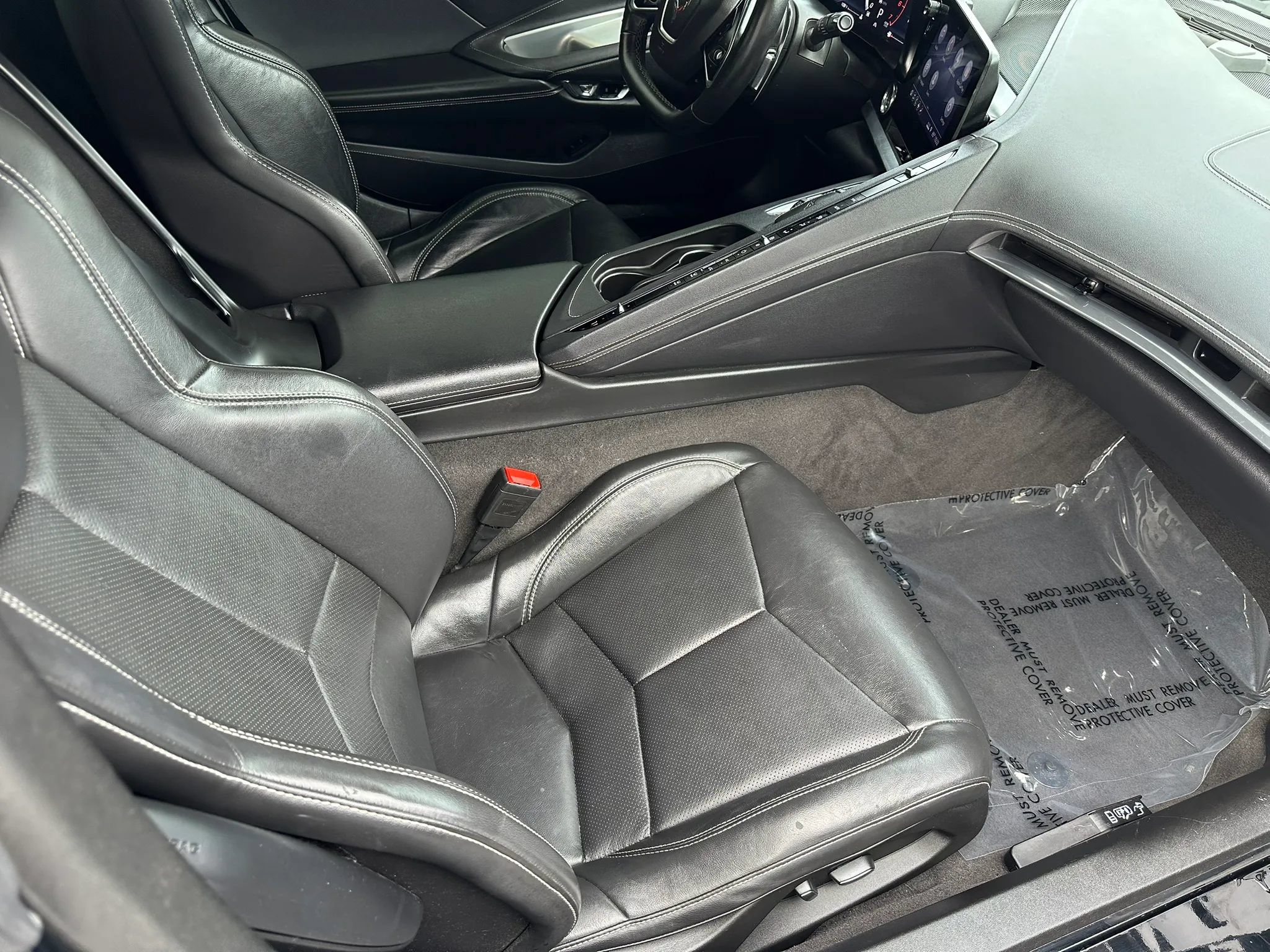 Used 2020 Chevrolet Corvette Stingray Coupe w/ 1LT RWD image 11