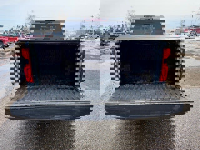 Used 2021 Chevrolet Silverado 1500 High Country w/ Technology Package image 30