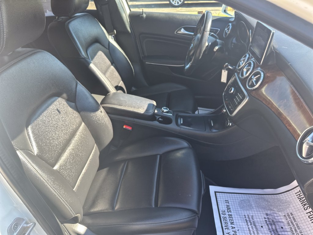 Used 2016 Mercedes-Benz GLA 250 4MATIC image 21