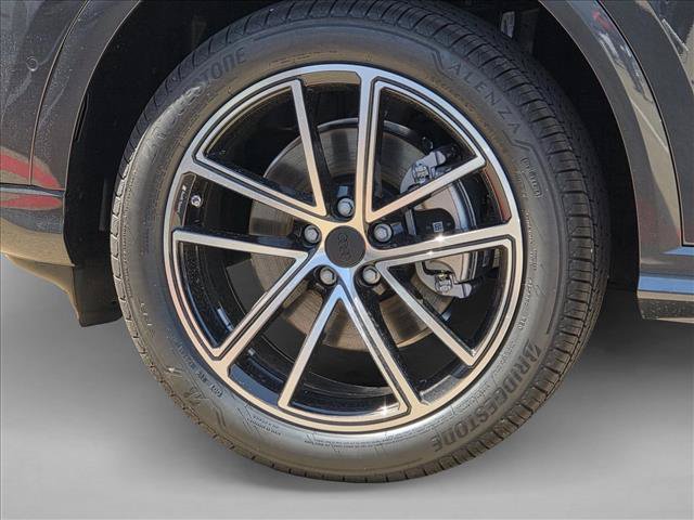 Certified 2026 Audi Q5 Premium AWD/4WD image 9