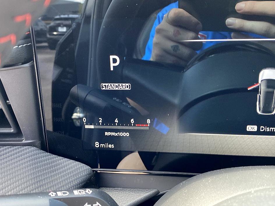 New 2025 Nissan Kicks SR w/ Interior Electronics Package image 7