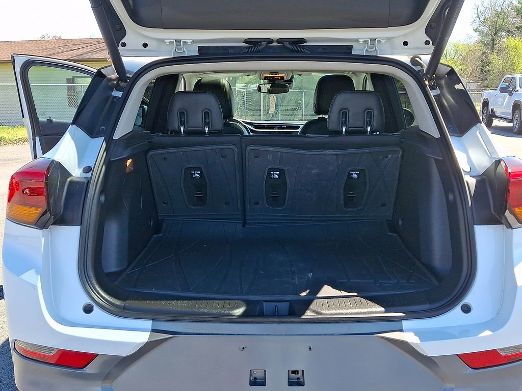 Used 2023 Buick Encore GX Essence w/ Experience Buick Package image 28