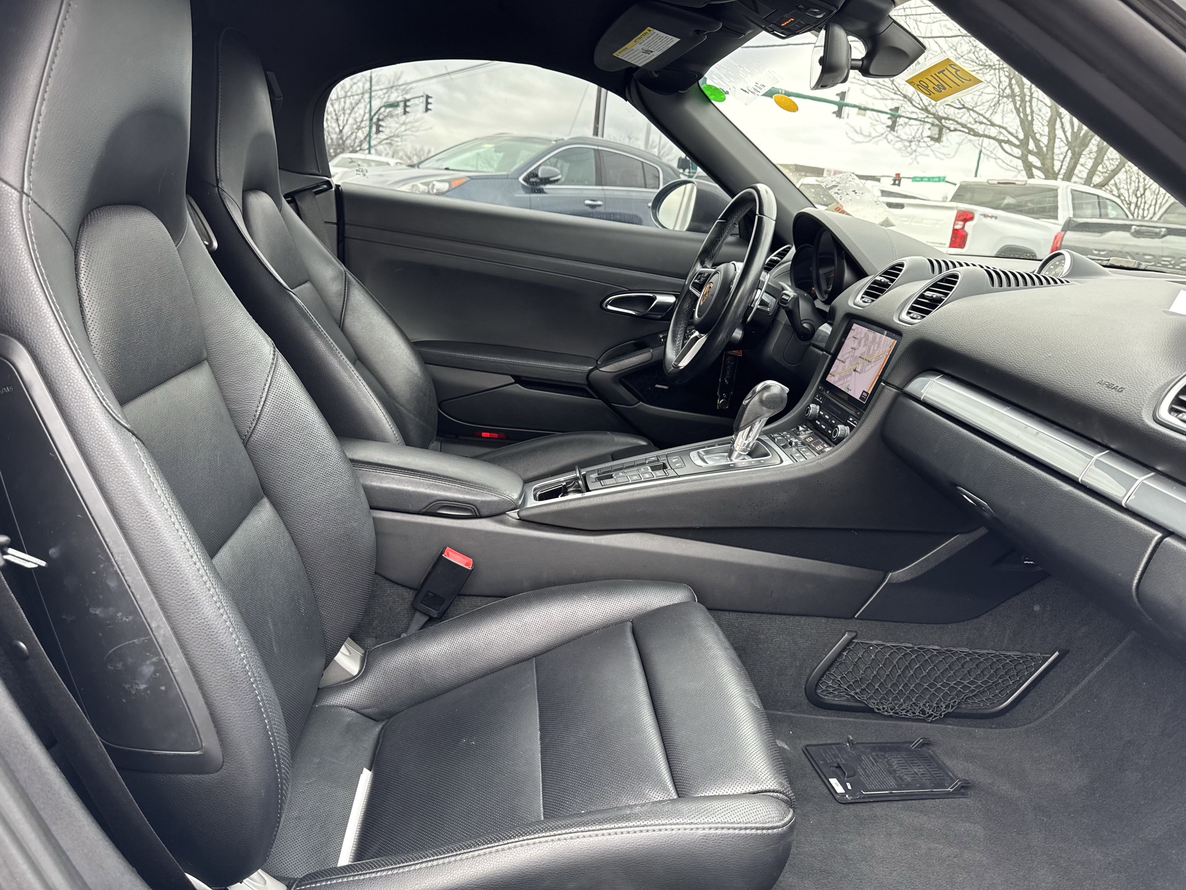 Used 2017 Porsche 718 Boxster S image 5