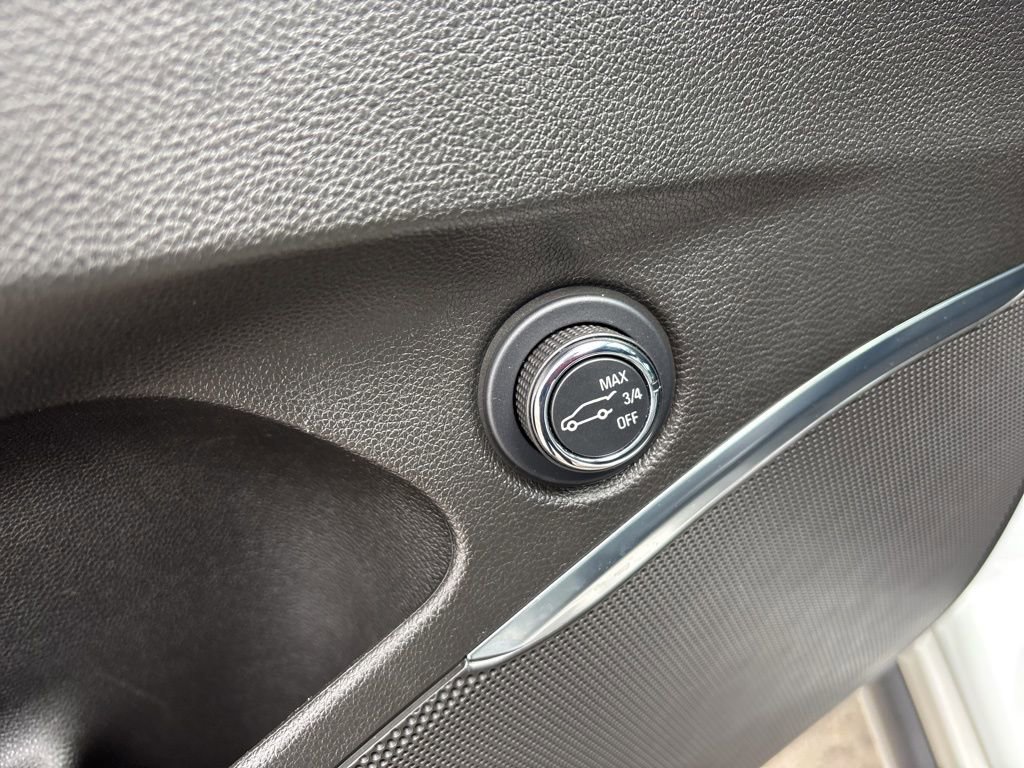 Used 2022 Buick Enclave Essence w/ Trailering Package, 5000 lbs. image 15