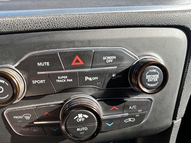 Used 2018 Dodge Charger R/T image 27