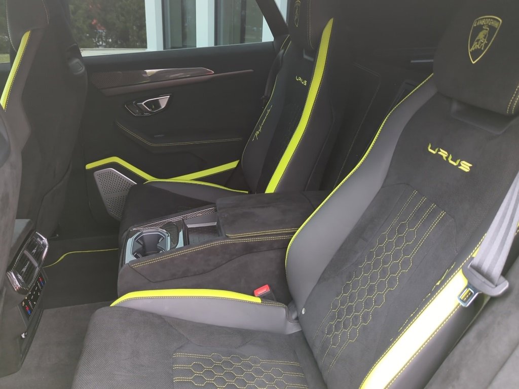 Used 2024 Lamborghini Urus Performante image 12