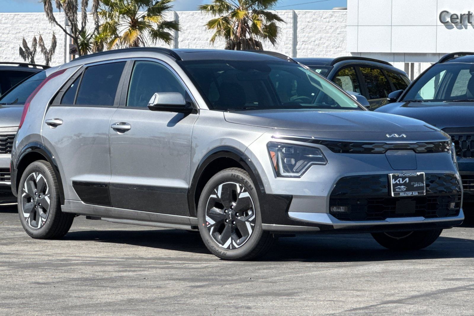 New 2026 Kia Niro Wave FWD image 2