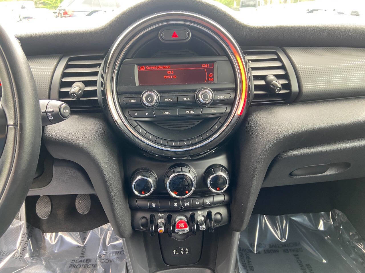 Used 2015 MINI Cooper 2-Door Hardtop image 14