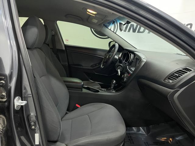 Used 2015 Kia Optima LX image 29