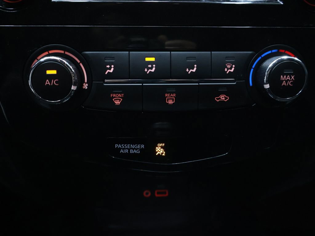 Used 2022 Nissan Rogue Sport S image 23