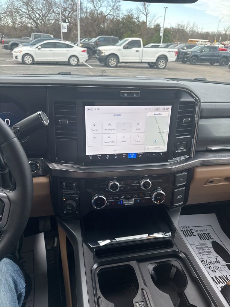 Used 2026 Ford F250 Lariat w/ Black Appearance Package image 9