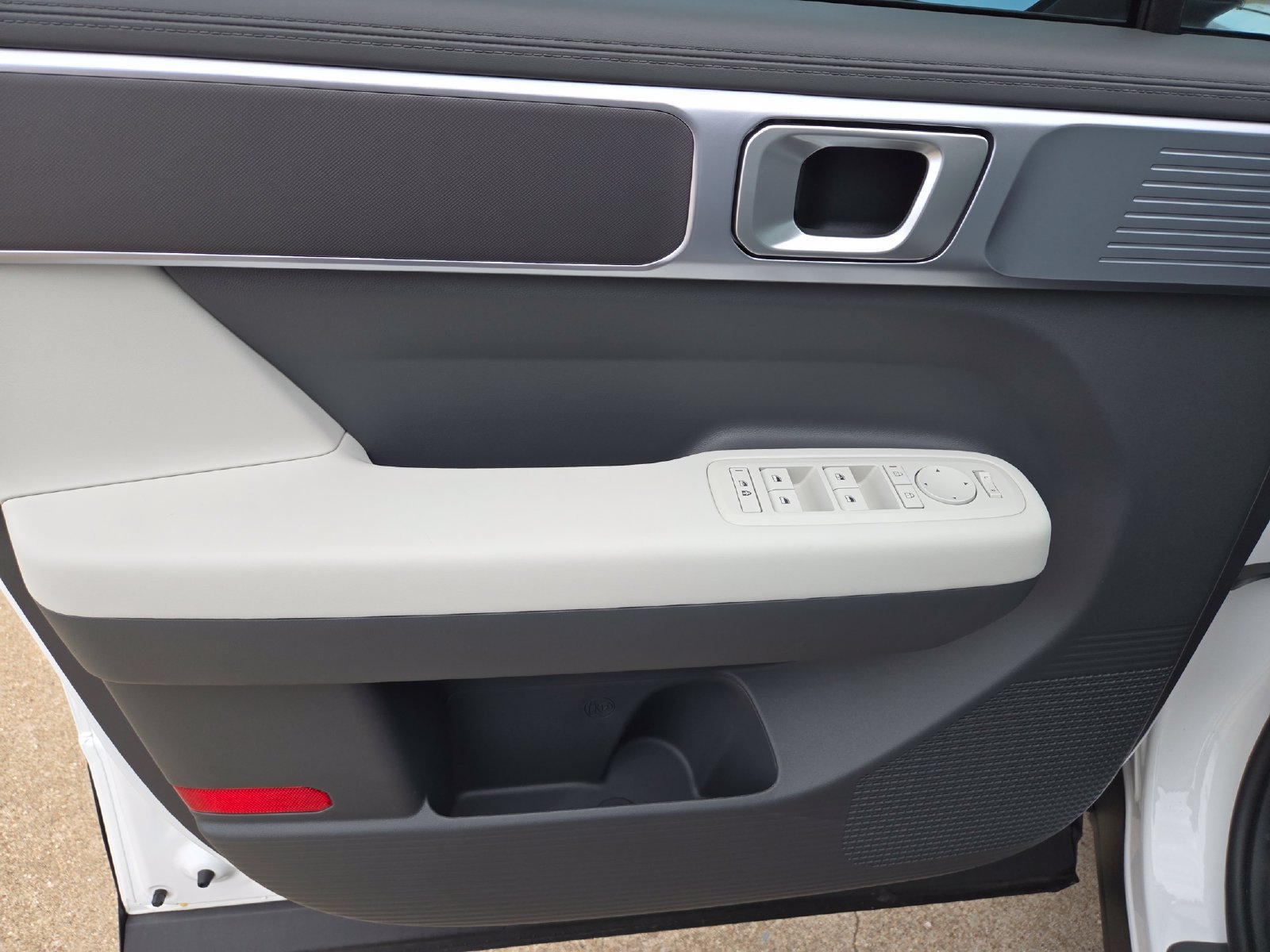 New 2026 Hyundai Santa Fe SE FWD image 18