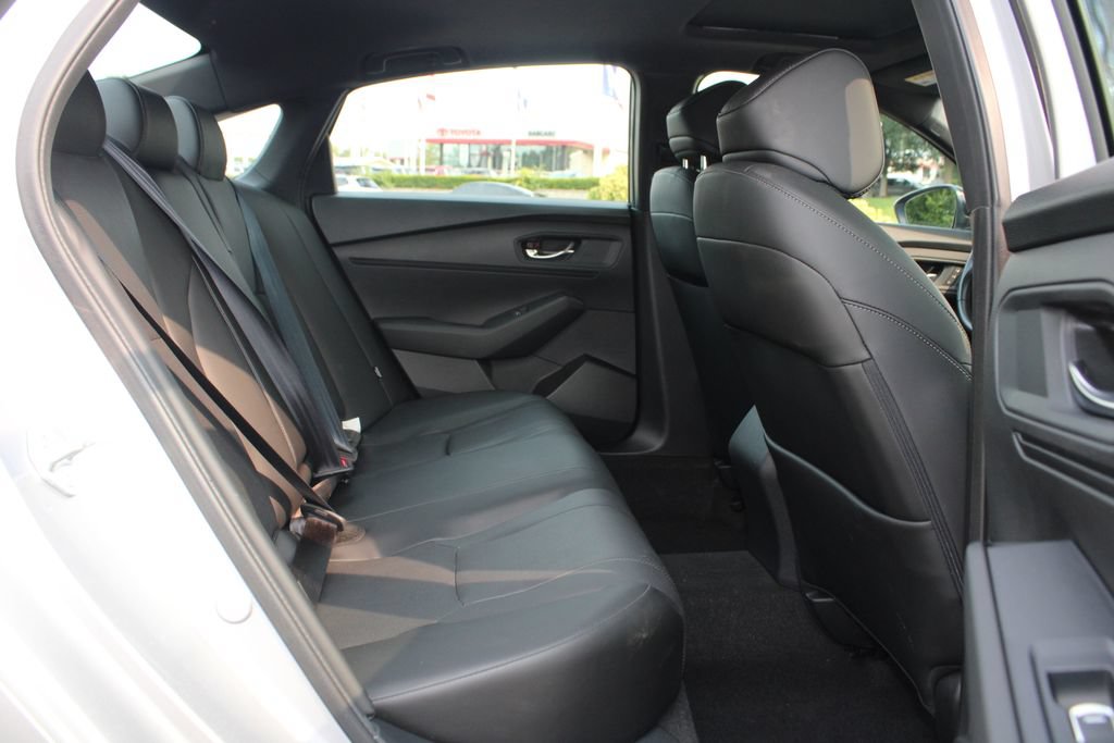 Used 2023 Honda Accord Sport image 11